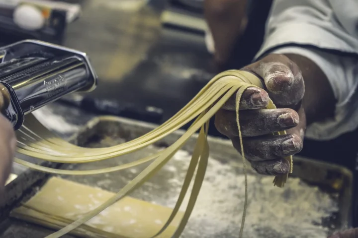 Lokalna hrana i gastronomski detalj uz temu „Fuži i pljukanci: kako razlikovati dvije istarske tjestenine”